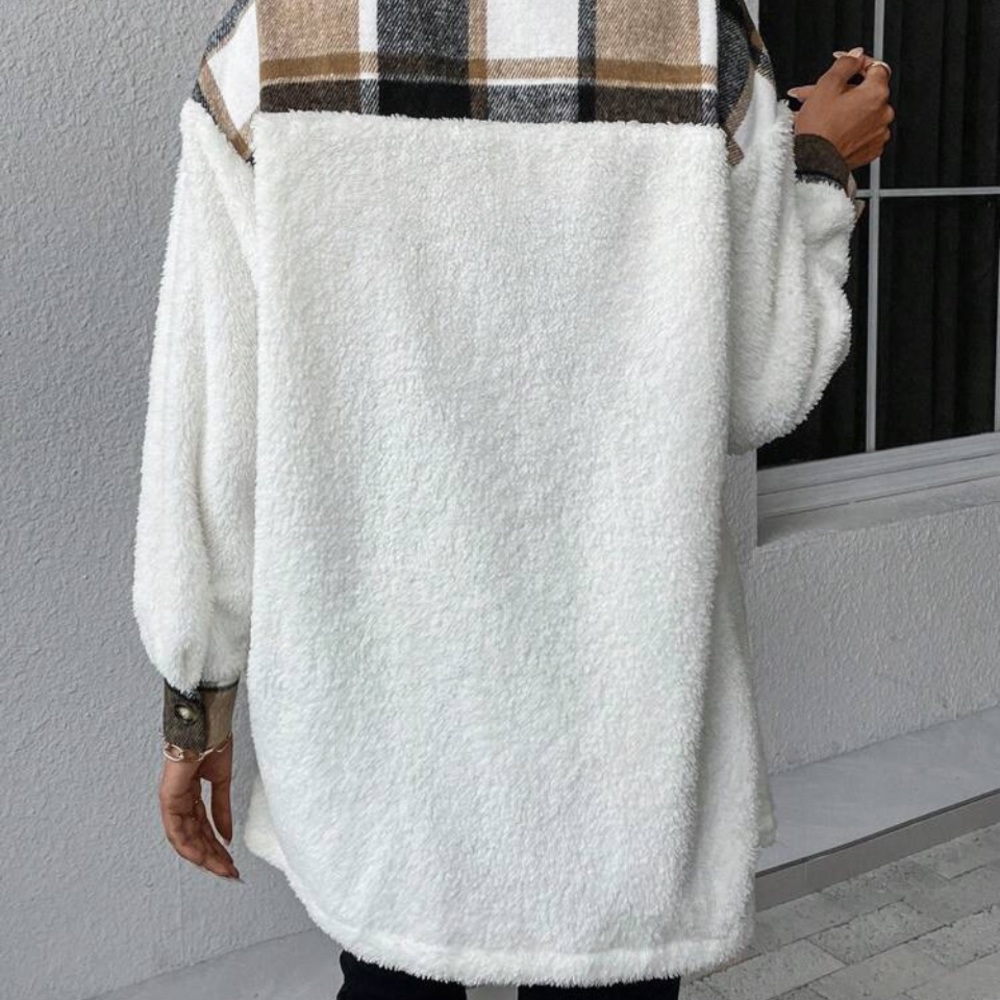 New plaid print button down Teddy jacket - Picture 5 of 7
